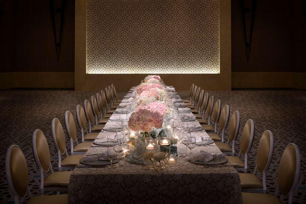 Kempinski Central Avenue 5* Dubai